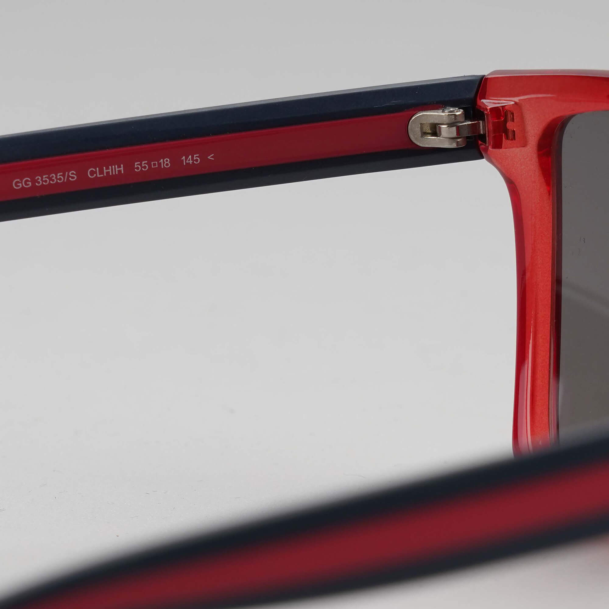 Gucci - Red Square Frame and Black Web Arms Sunglasses 